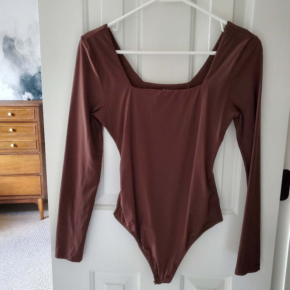 ✅ Quince Second Skin Square Neck Long Sleeve Bodysuit with Thong Bottom, Cocoa